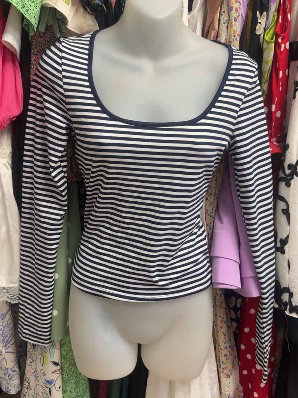 Striped Navy & White Scoop Neck Long-Sleeve Top